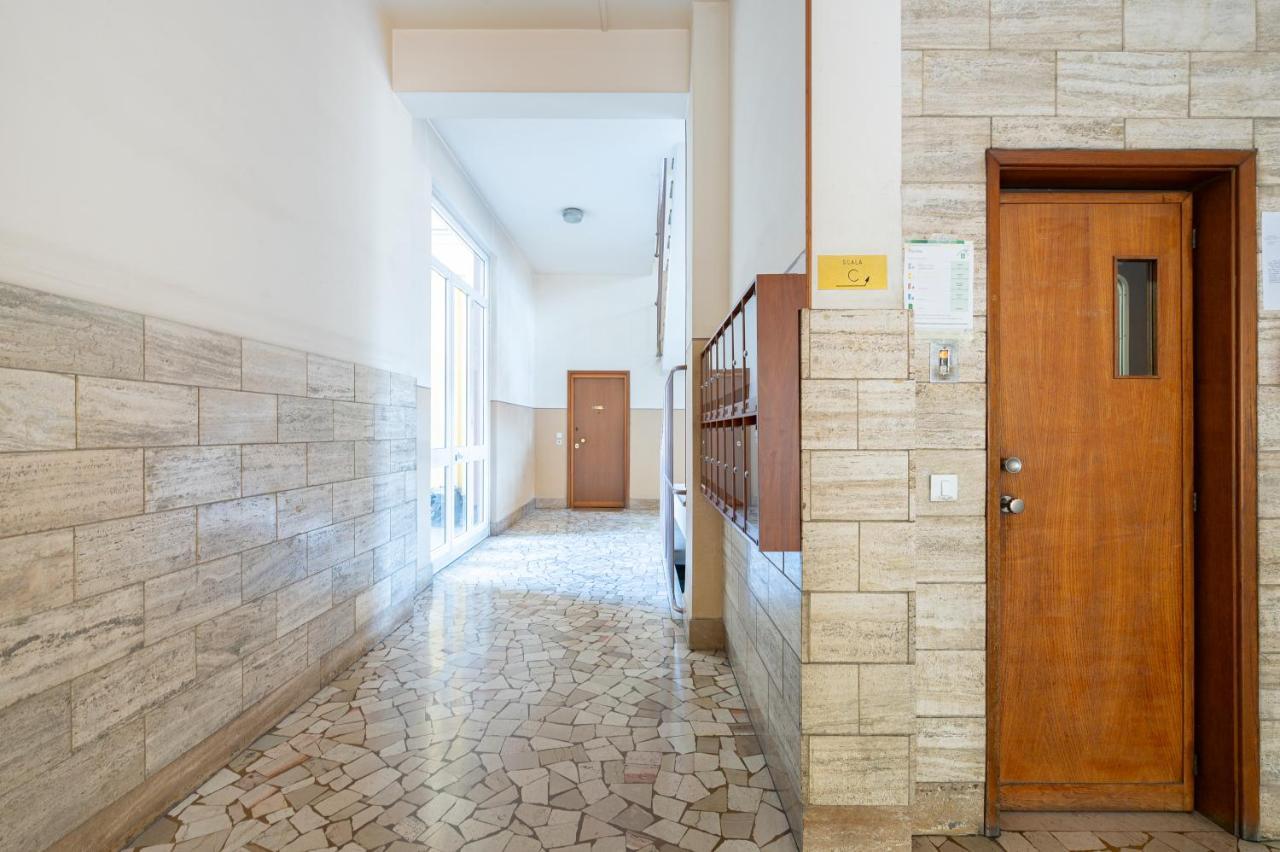 Parma Station & City Center Apartment Esterno foto