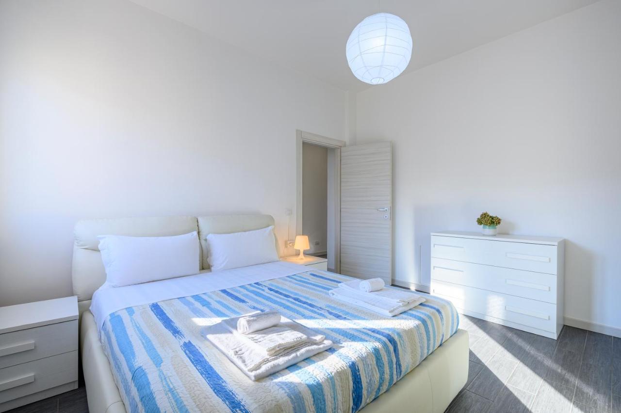 Parma Station & City Center Apartment Esterno foto