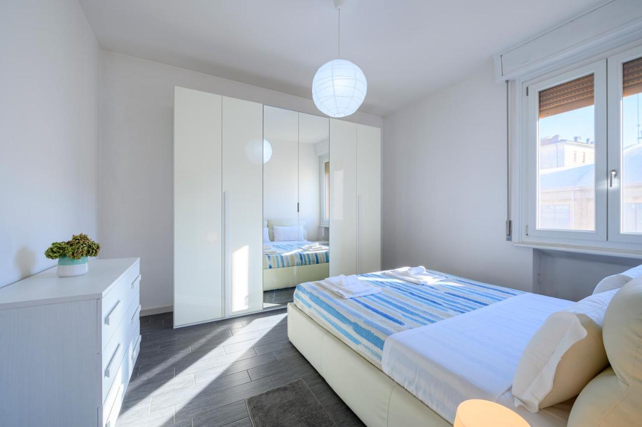 Parma Station & City Center Apartment Esterno foto