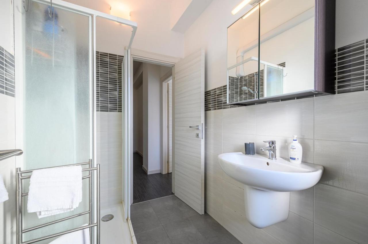 Parma Station & City Center Apartment Esterno foto